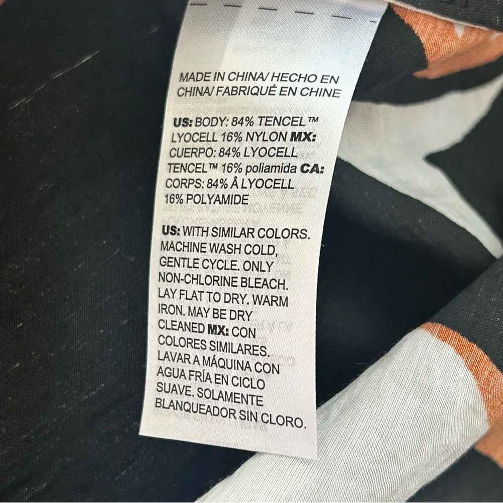 NWT Chico’s Santa Maria blouse Abstract Black and Orange Women's Top size 14 - Picture 8 of 8